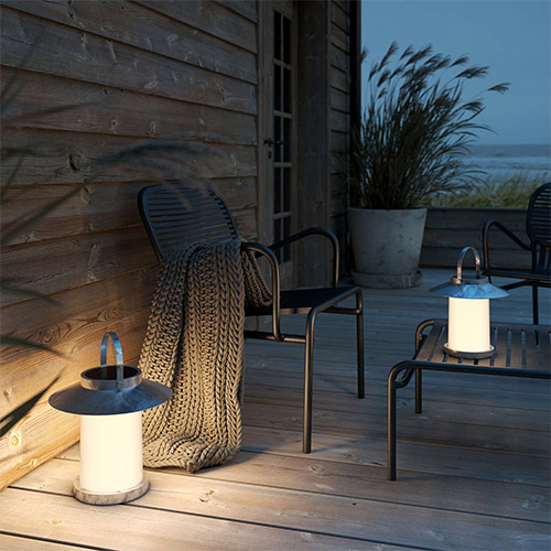 outdoor table and floor lights