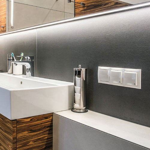 bathroom led profile hover