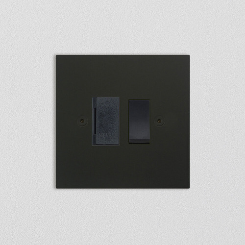 Fuse Spur
