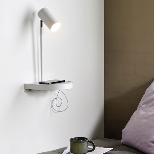 wall light with usb