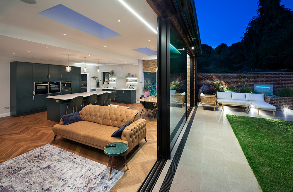 Wise Controls wireless lighting system in a contemporary interior