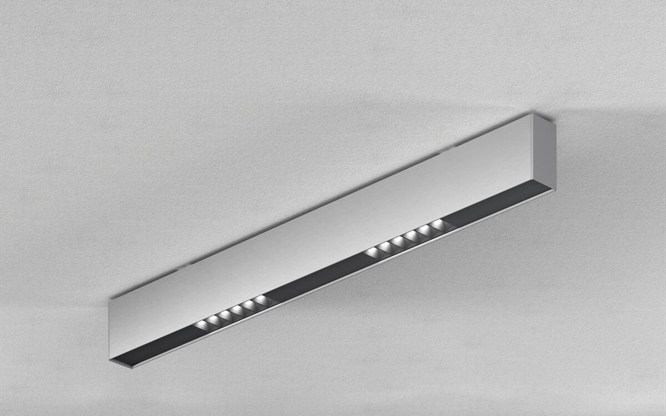 A Serpent Plus profile with DOT optics: separate optics set back in a dark channel